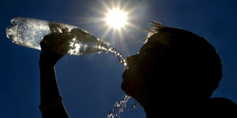 Hospital San Francisco hace un llamado a reforzar medidas de autocuidado por altas temperaturas en la comuna de Llay Llay y sus alrededores.